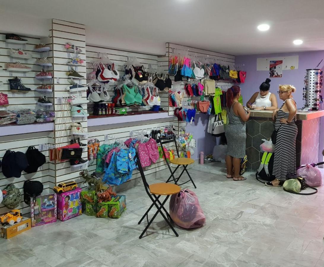 Hotel Versalles Suites Cancun Luaran gambar