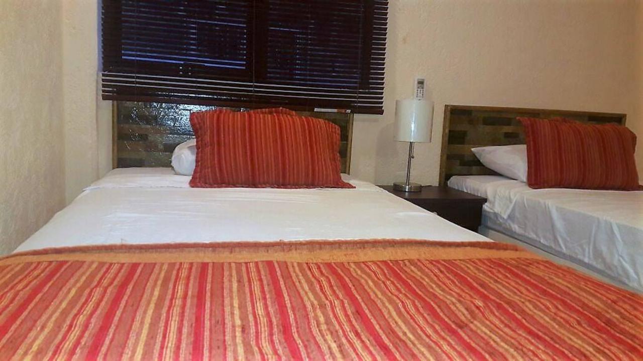 Hotel Versalles Suites Cancun Luaran gambar