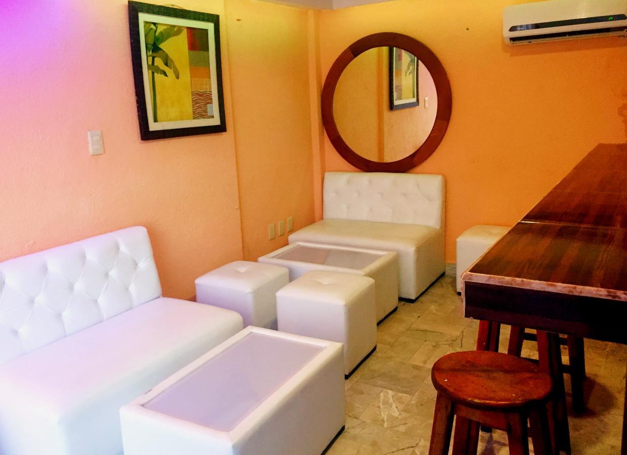 Hotel Versalles Suites Cancun Luaran gambar