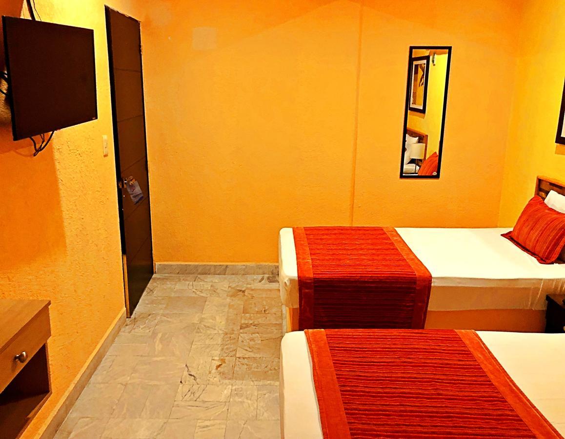 Hotel Versalles Suites Cancun Luaran gambar