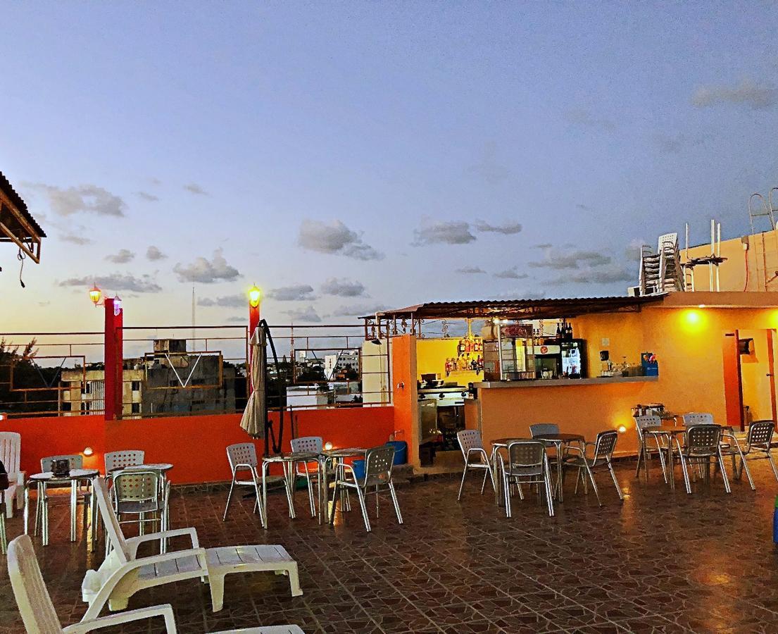 Hotel Versalles Suites Cancun Luaran gambar